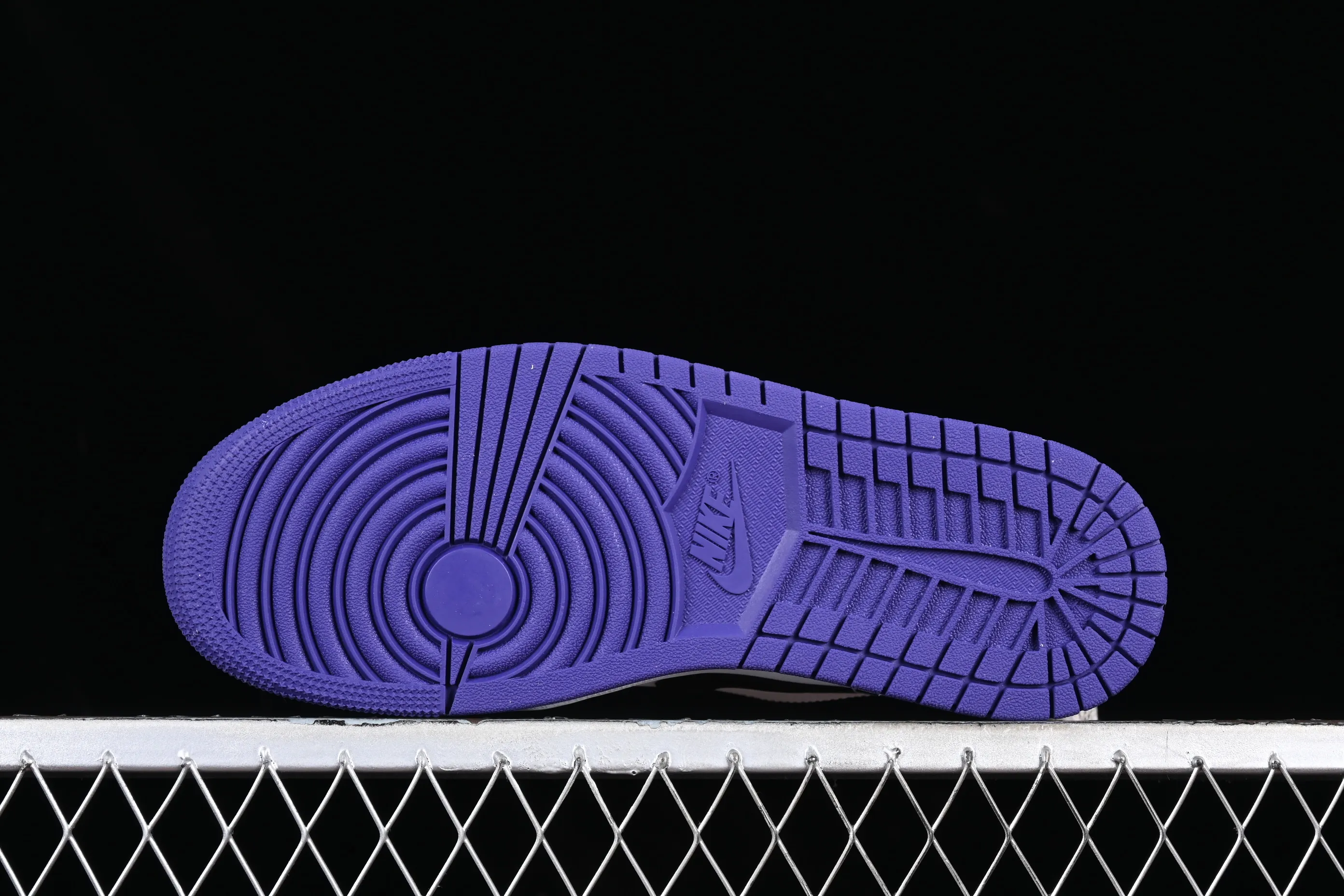 All categories Air Jordan Jordan series basketball shoes Air Jordan 1 Low Air Jordan 1 Low AJ1 Joe 1 color matching cultural low-top casual sneakers 553558-154